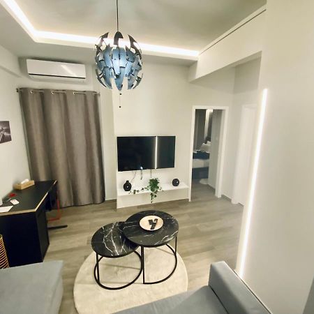 Central Grey Quiet Apartment Салоніки Екстер'єр фото