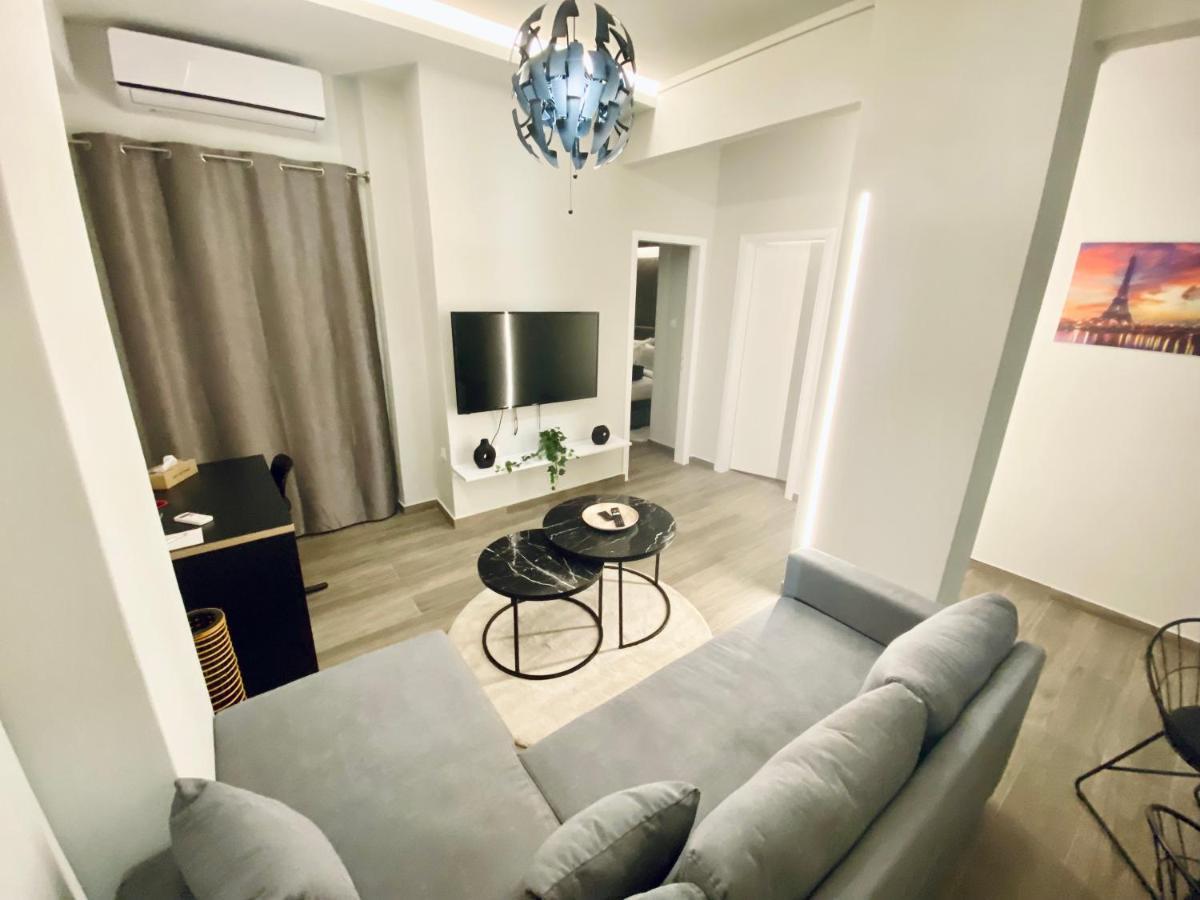 Central Grey Quiet Apartment Салоніки Екстер'єр фото